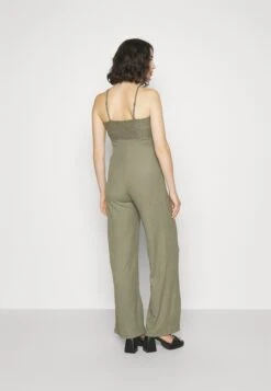 Tuta Jumpsuit - Olive -DeFacto Negozio 00708450028f41c7a7bcc071f20680ca