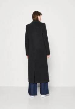 SAMSØE SAMSØE CoatCappotto ClassicoPhantom Donna Cappotti SA321U012-Q12 -DeFacto Negozio 037d57ac8beb4367bbe56dba0c2ee31f