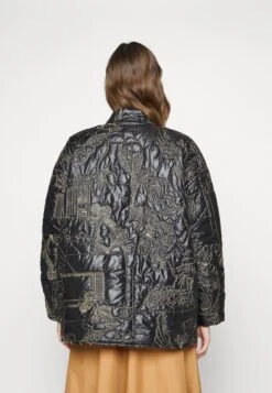 MUNTHE EmuCappotto ClassicoBlack Donna Cappotti MUO21U00K-Q11 -DeFacto Negozio 0faeeebd50824d89ae851d92115e5ce6