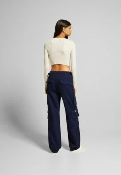 BERSHKA Multipocket Twill - Jeans A Sigaretta - Blue Denim -DeFacto Negozio 19c38f398be54f09987e6a58dceb2def