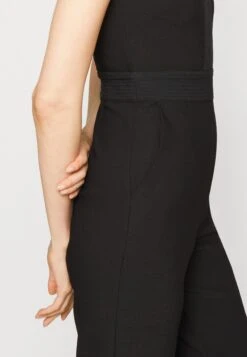 AndreaTuta JumpsuitJet Black Donna Tute Jumpsuit 2GU21T01Z-Q11 -DeFacto Negozio 1b89807fa20a48cc97fb2f06f96776f4