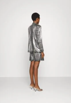Edition Ozark Sequins Flash - Shorts - Silver -DeFacto Negozio 1c1666d8dd934d98b2fc4543cc8bca3f