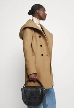 S.Oliver Cappotto ClassicoBrown Donna Cappotti SO221U08C-O11 -DeFacto Negozio 1d487a0bb2f742db82d40b411fc55d01