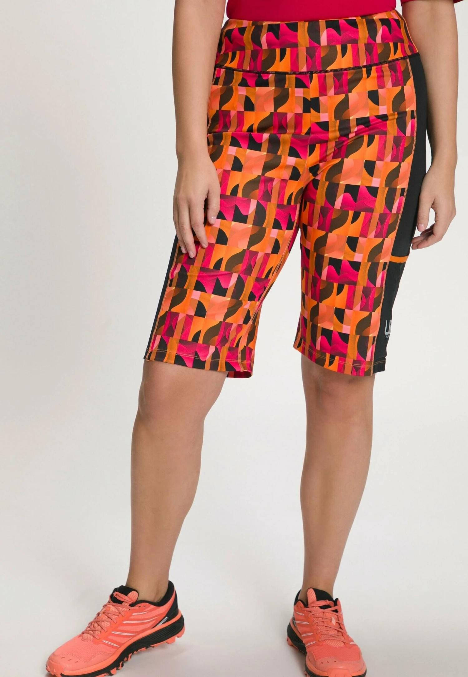 Ulla Popken ShortsSchwarz Donna Shorts UP121S03J-H11 3 Ulla Popken ShortsSchwarz Donna Shorts UP121S03J-H11