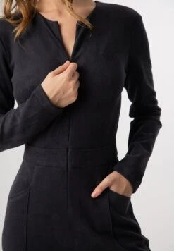 With Long Sleeves - Tuta Jumpsuit - Black -DeFacto Negozio 350d4d020ebf4d8a8bf56057a925a2ee