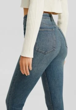 BERSHKA Super High-WaistJeans Skinny FitBlue/Grey Donna Jeans BEJ21N0H7-K11 12 BERSHKA Super High-WaistJeans Skinny FitBlue/Grey Donna Jeans BEJ21N0H7-K11 -DeFacto Negozio 46a0bc9fd3e14731b6eae8d3d5f786f8