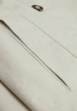 Next Hooded Belted Trench Coat - Trench - White -DeFacto Negozio 4b2a7a5a57844c52b85b1f79708ae702