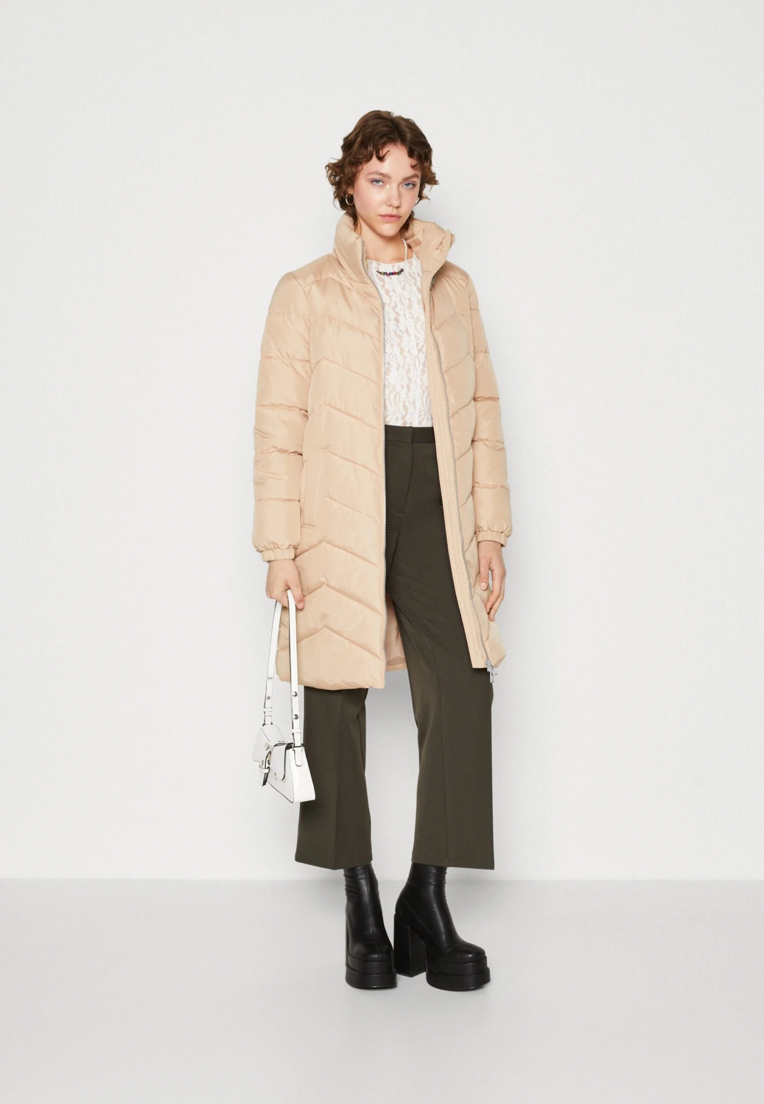 Vero Moda Vmliga Coat Cappotto InvernaleBeige Donna Cappotti VE121U0TJ-B11 4 Vero Moda Vmliga Coat Cappotto InvernaleBeige Donna Cappotti VE121U0TJ-B11 - immagine 2