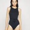 Seafolly Sea Dive High Neck MaillotCostume Da BagnoBlack Donna Moda Mare S1981G07C-Q11 1 Seafolly Sea Dive High Neck MaillotCostume Da BagnoBlack Donna Moda Mare S1981G07C-Q11 -DeFacto Negozio 4eec744b9471422da8923620749af63f