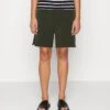 Edc By Esprit StrucShortsDark Khaki Donna Shorts ED121S08C-N11