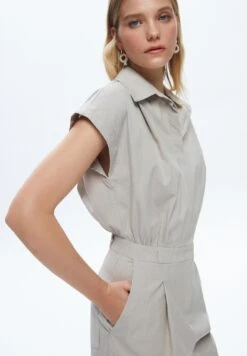 Pleated StripedTuta JumpsuitStriped Beige Donna Tute Jumpsuit ADK21T005-B11 -DeFacto Negozio 567504f2e0cf41d9990480839ddbb906