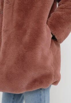 URBAN CLASSICS Ladies Hooded Teddy CoatCappotto InvernaleDarkrose Donna Cappotti UR621U00A-J11 13 URBAN CLASSICS Ladies Hooded Teddy CoatCappotto InvernaleDarkrose Donna Cappotti UR621U00A-J11 -DeFacto Negozio 5817e33698f6441cb9257f88bf3263cf