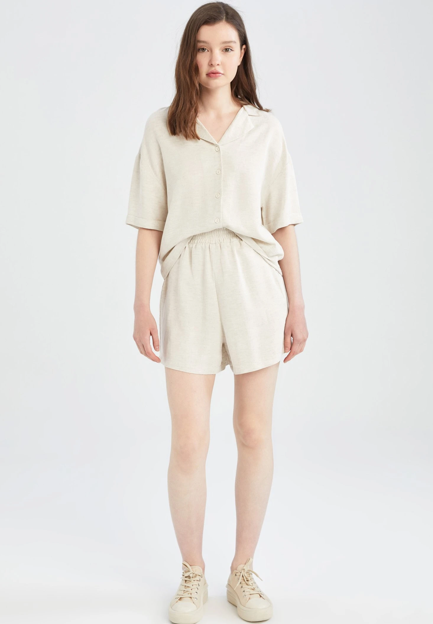 DeFacto Relax Fit - Shorts - Ecru 4 DeFacto Relax Fit - Shorts - Ecru - immagine 2