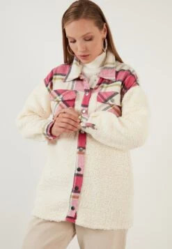 LELA Cappotto Corto - Fuchsia -DeFacto Negozio 60bc90d05a654d198e95fb8e6fa6be28