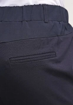 Kaffe Jillian Capri Pants - Shorts - Midnight Marine -DeFacto Negozio 7648e3fdf23f4ae59004caa0766f809b