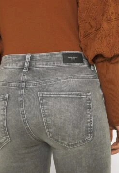 Vero Moda VmpeachJeans Skinny FitMedium Grey Denim Donna Jeans VE121N0RU-C11 11 Vero Moda VmpeachJeans Skinny FitMedium Grey Denim Donna Jeans VE121N0RU-C11 -DeFacto Negozio 7b4cca62c47a4af4a2749f59a7ec0ab1