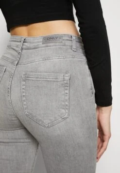 ONLY Onlblush MidJeans Skinny FitMedium Grey Denim Donna Jeans ON321N227-C11 13 ONLY Onlblush MidJeans Skinny FitMedium Grey Denim Donna Jeans ON321N227-C11 -DeFacto Negozio 88a54f044f7043ec891295bbee38e909
