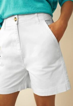 Next Chino Boy Shorts - Shorts - White -DeFacto Negozio 89bfe33a583e4c9da063f9675e77aae0