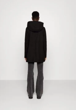 Vero Moda Tall Vmfortune Shila Jacket Cappotto ClassicoBlack Donna Cappotti VEB21U04S-Q11 -DeFacto Negozio 8a1f2542ee0343288860806ea2eff4a5