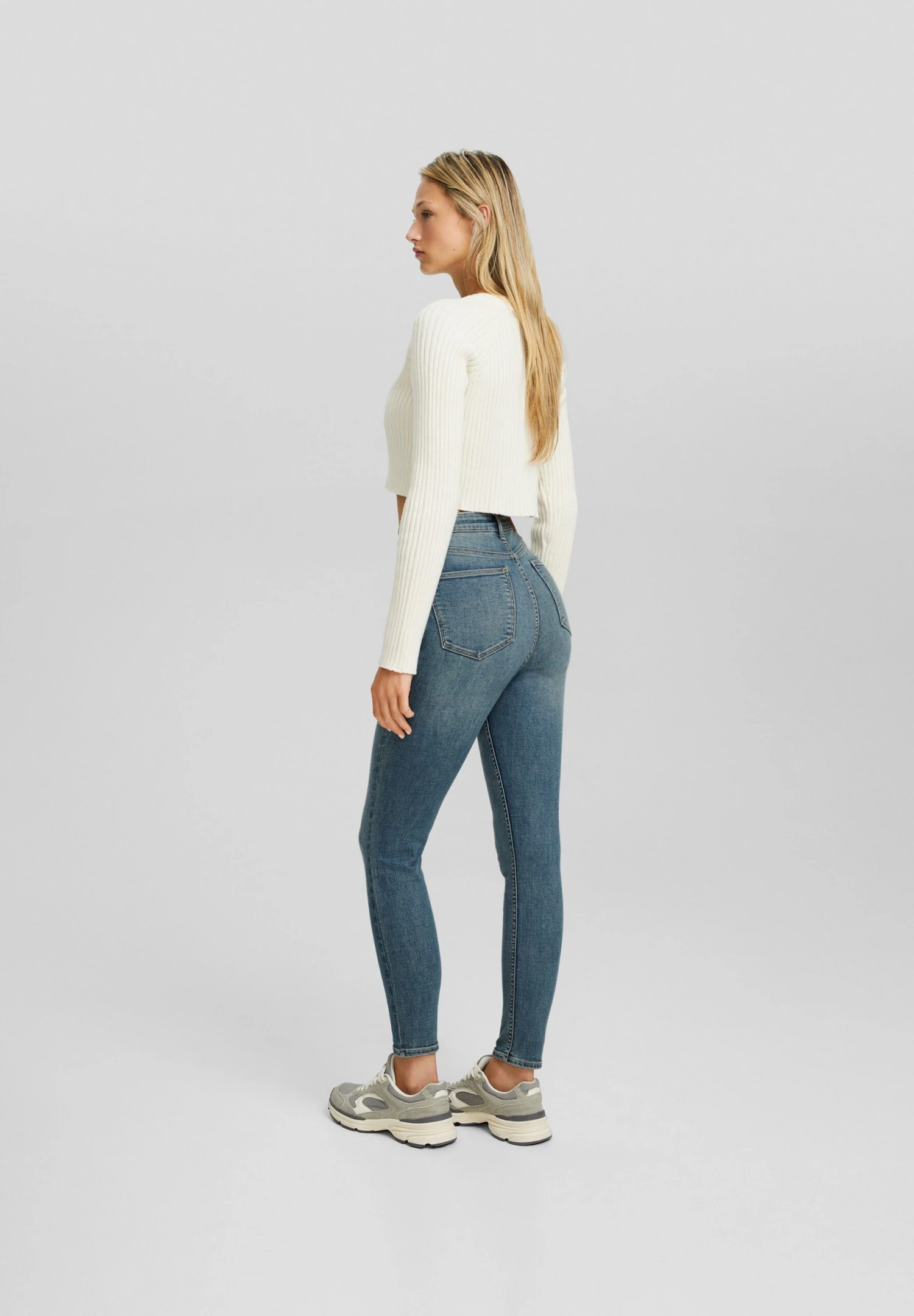 BERSHKA Super High-WaistJeans Skinny FitBlue/Grey Donna Jeans BEJ21N0H7-K11 5 BERSHKA Super High-WaistJeans Skinny FitBlue/Grey Donna Jeans BEJ21N0H7-K11 - immagine 3