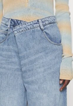 FennecJeans BaggyLight Blue Donna Jeans S3821N03N-K11 11 FennecJeans BaggyLight Blue Donna Jeans S3821N03N-K11 -DeFacto Negozio 8fda1f6ce6d344cd83a35bd4bde93113