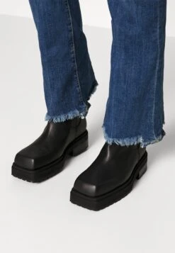 True Religion BootcutJeans BootcutBlue Denim Donna Jeans TR121N0EL-K11 -DeFacto Negozio 90192716a66946319dc842563319f539