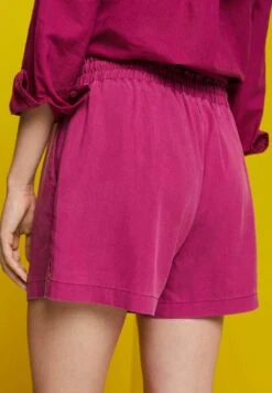Edc By Esprit ShortsDark Pink Donna Shorts ED121S08K-J11 -DeFacto Negozio 909016993c39423eaa07f63773c583be