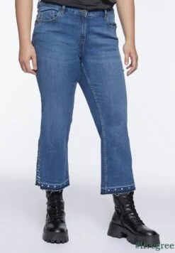 Cropped With Studs At The BottomJeans A ZampaBlu Donna Jeans FIO21N08I-K11 -DeFacto Negozio 93ff342428dc479eb6ecb0508788ee00