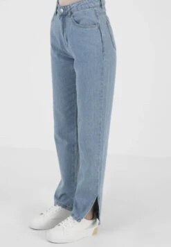 Refka CasualJeans A SigarettaLight Blue Donna Jeans MHR21N01K-K11 -DeFacto Negozio 9787591d72a94e49b5d73b4eebae8854