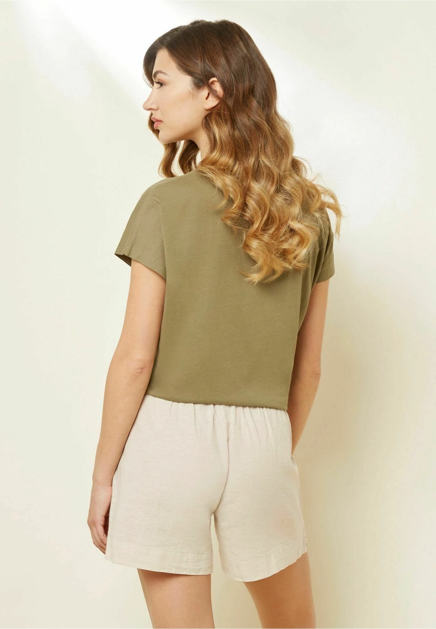 Yamamay Shorts - Sabbia 4 Yamamay Shorts - Sabbia - immagine 2