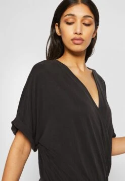 URBAN CLASSICS LadiesTuta JumpsuitBlack Donna Tute Jumpsuit UR621T007-Q11 -DeFacto Negozio a65cce8adea7415e964e4caba8805f40