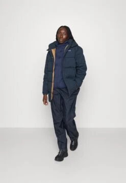 Patagonia Piumino - Pitch Blue 9 Patagonia Piumino - Pitch Blue -DeFacto Negozio a820bc9a6df542ed8dc0bf7eae247d3a