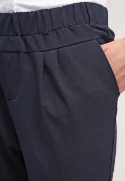 Kaffe Jillian Capri Pants - Shorts - Midnight Marine -DeFacto Negozio b673e4cfd53e4e76900dc944badb23ee