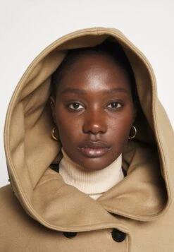 S.Oliver Cappotto ClassicoBrown Donna Cappotti SO221U08C-O11 -DeFacto Negozio b70cda9dbb01445293c0ac27c8bc1db4