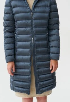 Atko - Piumino - Blue -DeFacto Negozio bd38e54b703f4547a3e188a916529338