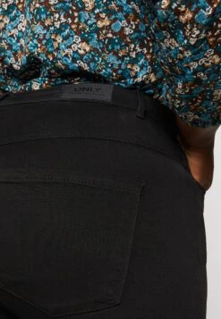 Onchella Life Retro Jeans A ZampaBlack Donna Jeans ONU21N09W-Q11 -DeFacto Negozio bf7725a2ac994797b3c2f24a2cc33fdc