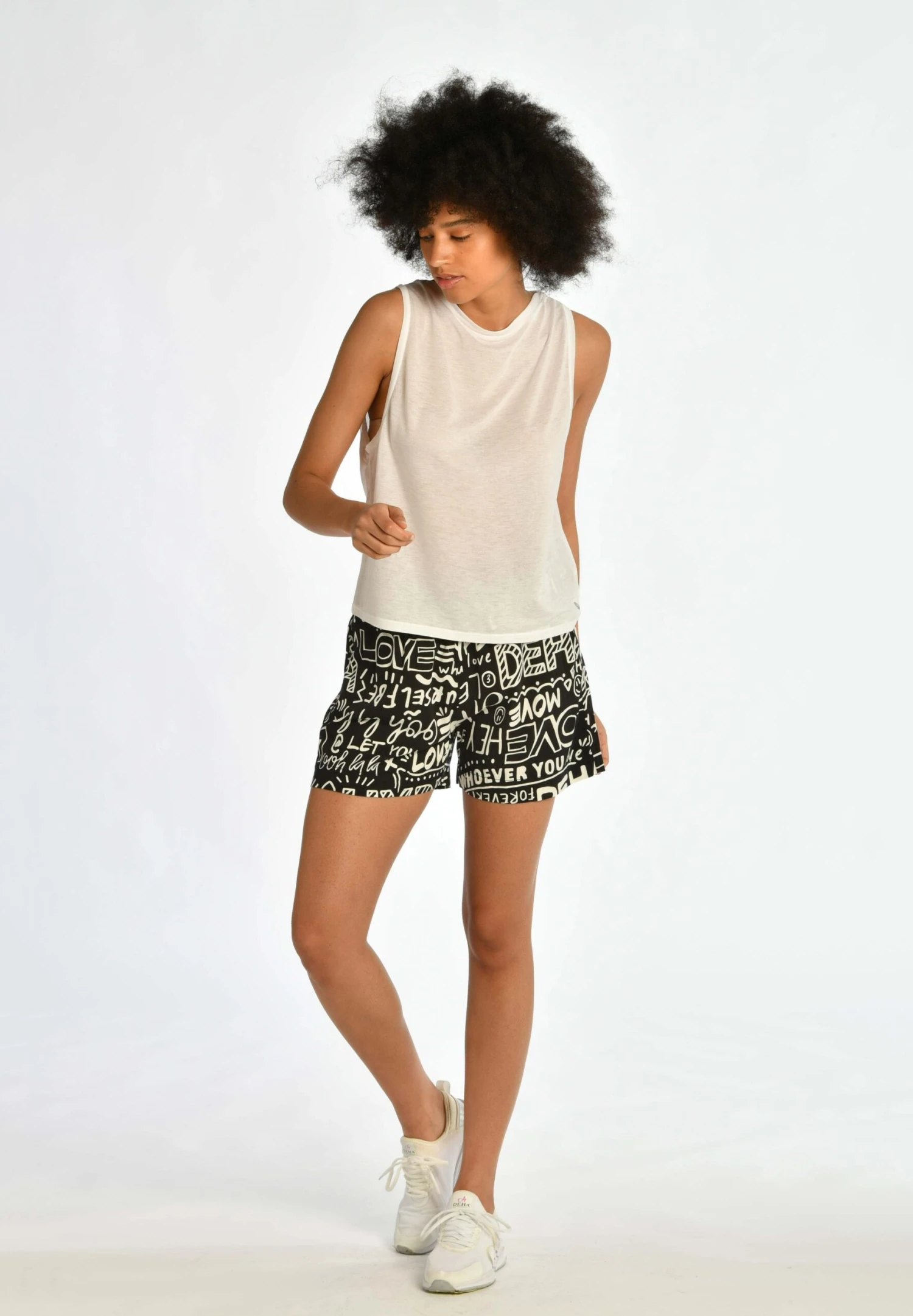 Deha Allover Bermuda - Shorts - Nero 4 Deha Allover Bermuda - Shorts - Nero - immagine 2