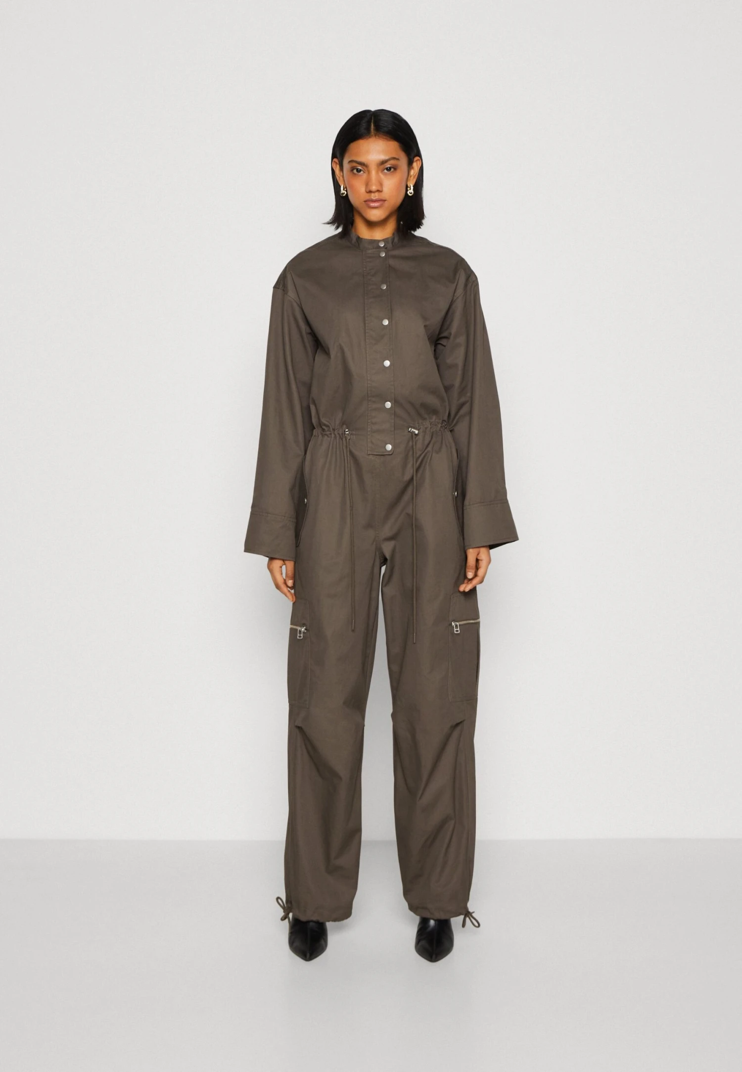 SAMSØE SAMSØE AshleyTuta JumpsuitMajor Brown Donna Tute Jumpsuit SA321T00G-O11 3 SAMSØE SAMSØE AshleyTuta JumpsuitMajor Brown Donna Tute Jumpsuit SA321T00G-O11