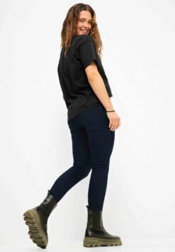 Cut Out Zoom 5 Pocket Elastische Tailleband RitJeans Skinny FitDonkerblauw Denim Donna Jeans S2Q21N03Q-K11 -DeFacto Negozio db5515778f1d459fa798855b877d9dba