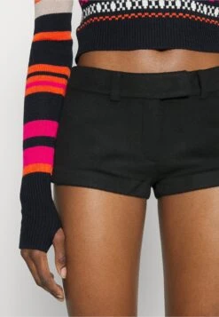 MAX & Co. ShortsNero Donna Shorts MQ921A073-Q11 -DeFacto Negozio de3a3ecba68d48a0b2928b53c2594d07