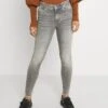 Vero Moda VmpeachJeans Skinny FitMedium Grey Denim Donna Jeans VE121N0RU-C11 -DeFacto Negozio f5e002a5ab0c43998c6d887615942e07