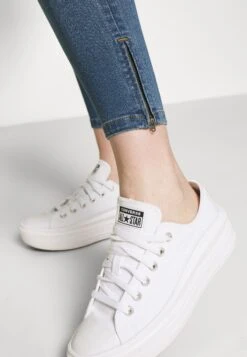 ONLY MATERNITY Olmkendell Reg Ank Sk Bj NoosJeans Skinny FitMedium Blue Denim Donna Jeans ON329A005-K11 -DeFacto Negozio f5ff0661dc0e4aba9250dd6f30cca831