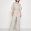 Calvin Klein Jeans Utility Back Cut Out BoilersuitTuta JumpsuitEggshell Donna Tute Jumpsuit C1821T00C-A11