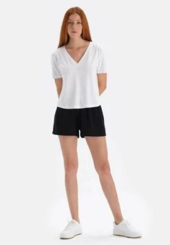 Sacred Sun - Shorts - Black -DeFacto Negozio f98750bc777a4fb0b225df6d352dee49