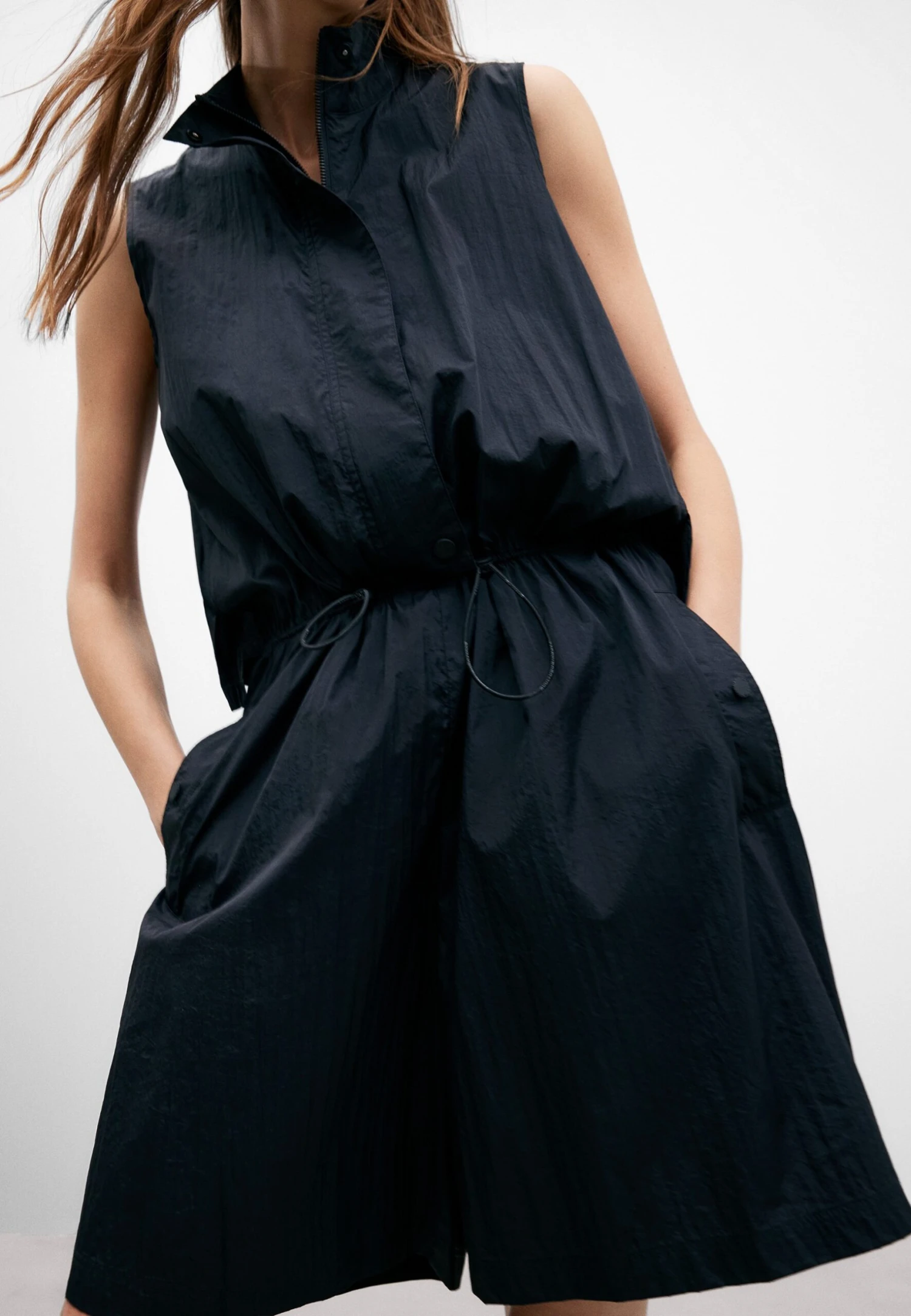 Prima pagina 43 Prima pagina -DeFacto Negozio cee34664cb5d46048f6883ee9414cd17 scaled 1